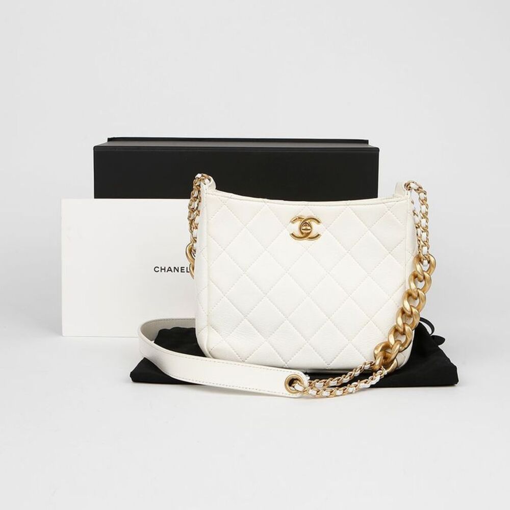 White Leather Cc Logo Hobo Chain Shoulder And Crossbody Bag